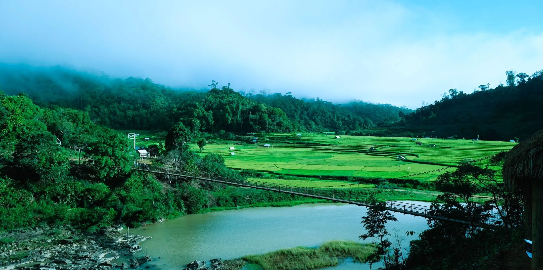 khoảnh khắc ở-yên